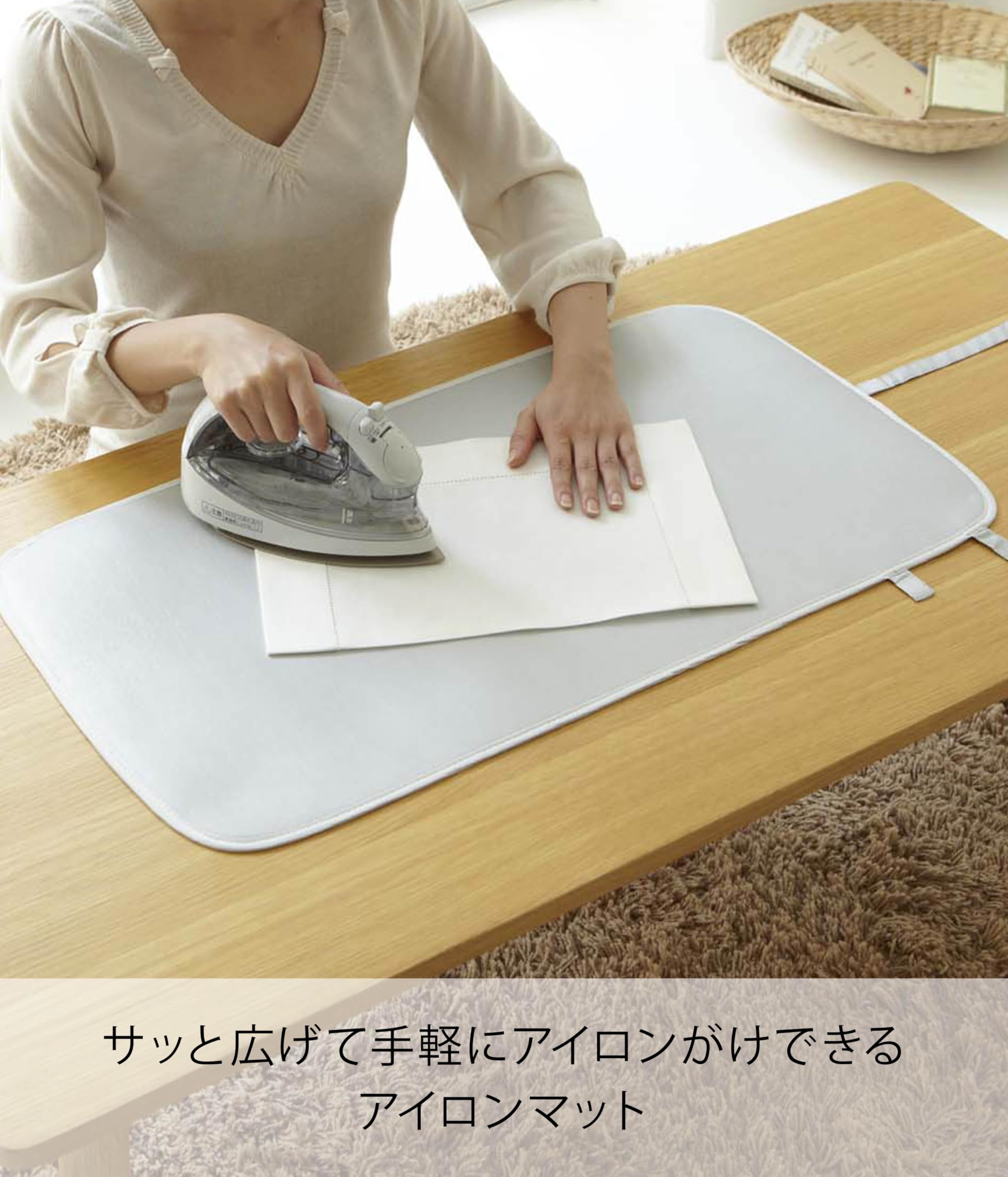 Amazon.co.jp : 山崎実業 くるくるアイロンマット アルミ : ホーム